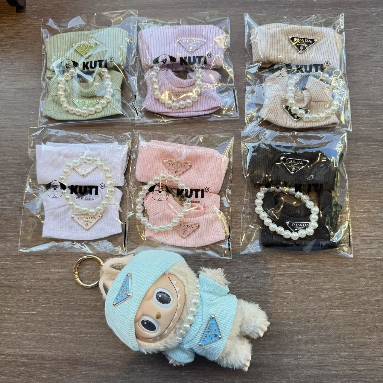 Knitted Labubu Doll Clothes Set – Includes Hat, Pearl Necklace & Outfit | Cute Accessories for Labubu Dolls